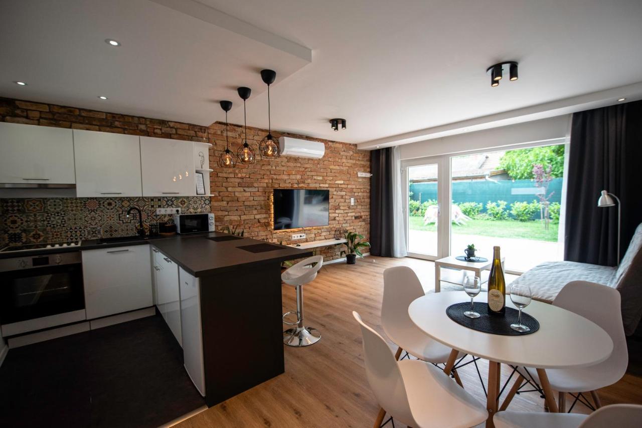 Pitypang Apartman Kápolnásnyék Extérieur photo